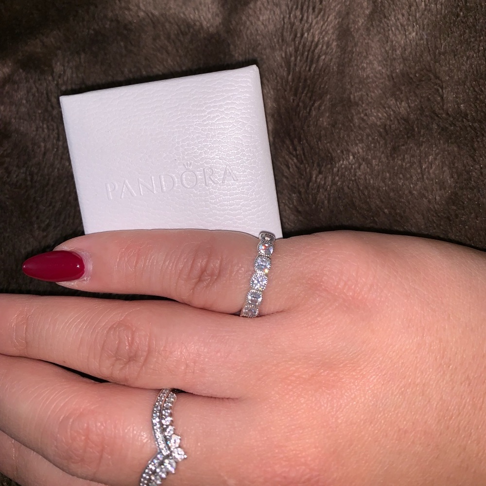 Pandora Ring